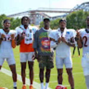 Meet your Posher, Chuck